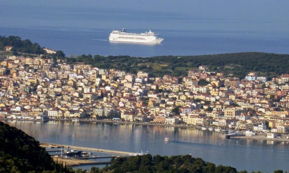 Aristotelis Apartments Razáta Exteriör bild